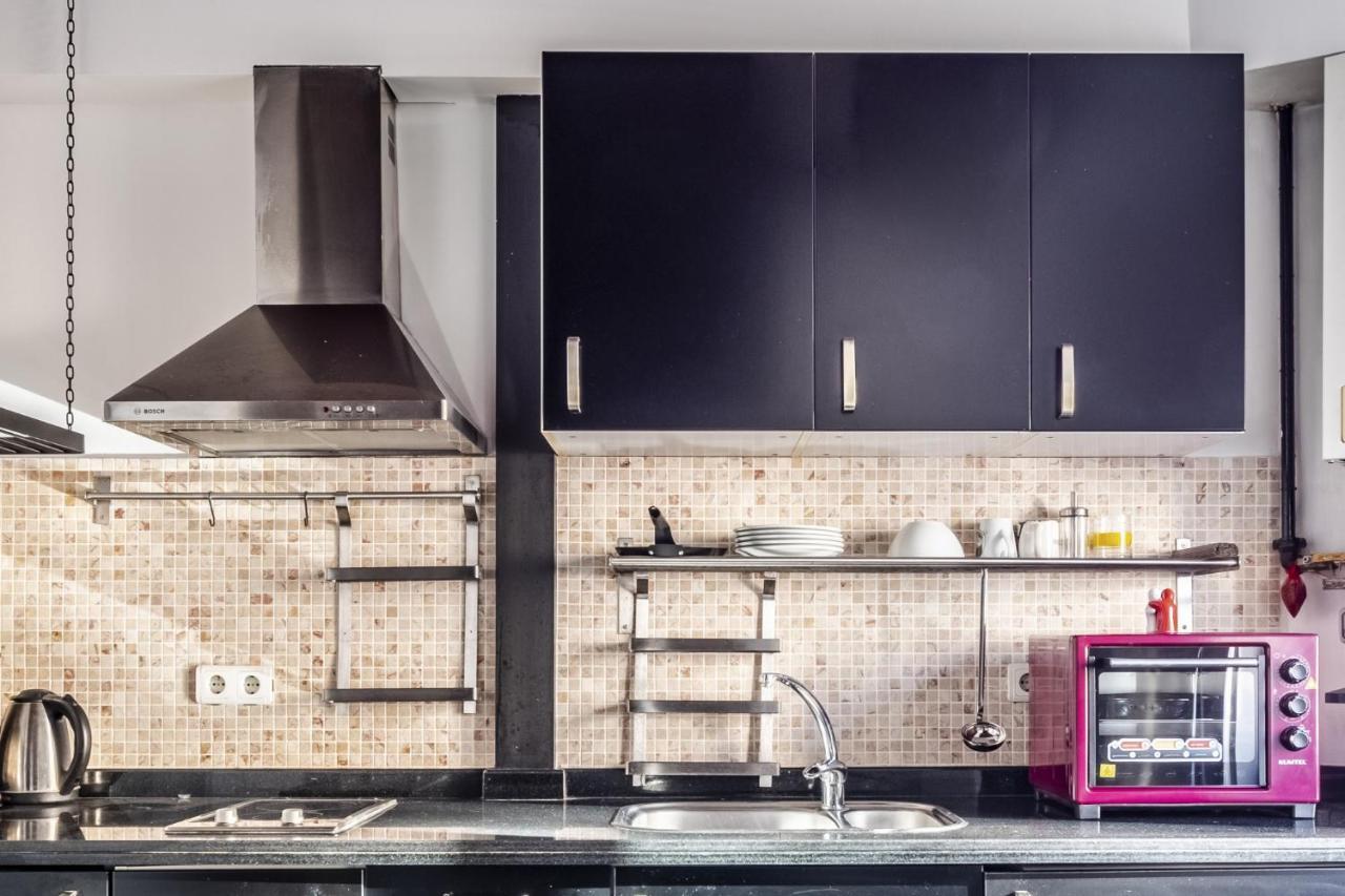 Authentic Flat With Excellent Location In Beyoglu Apartament Istanbul